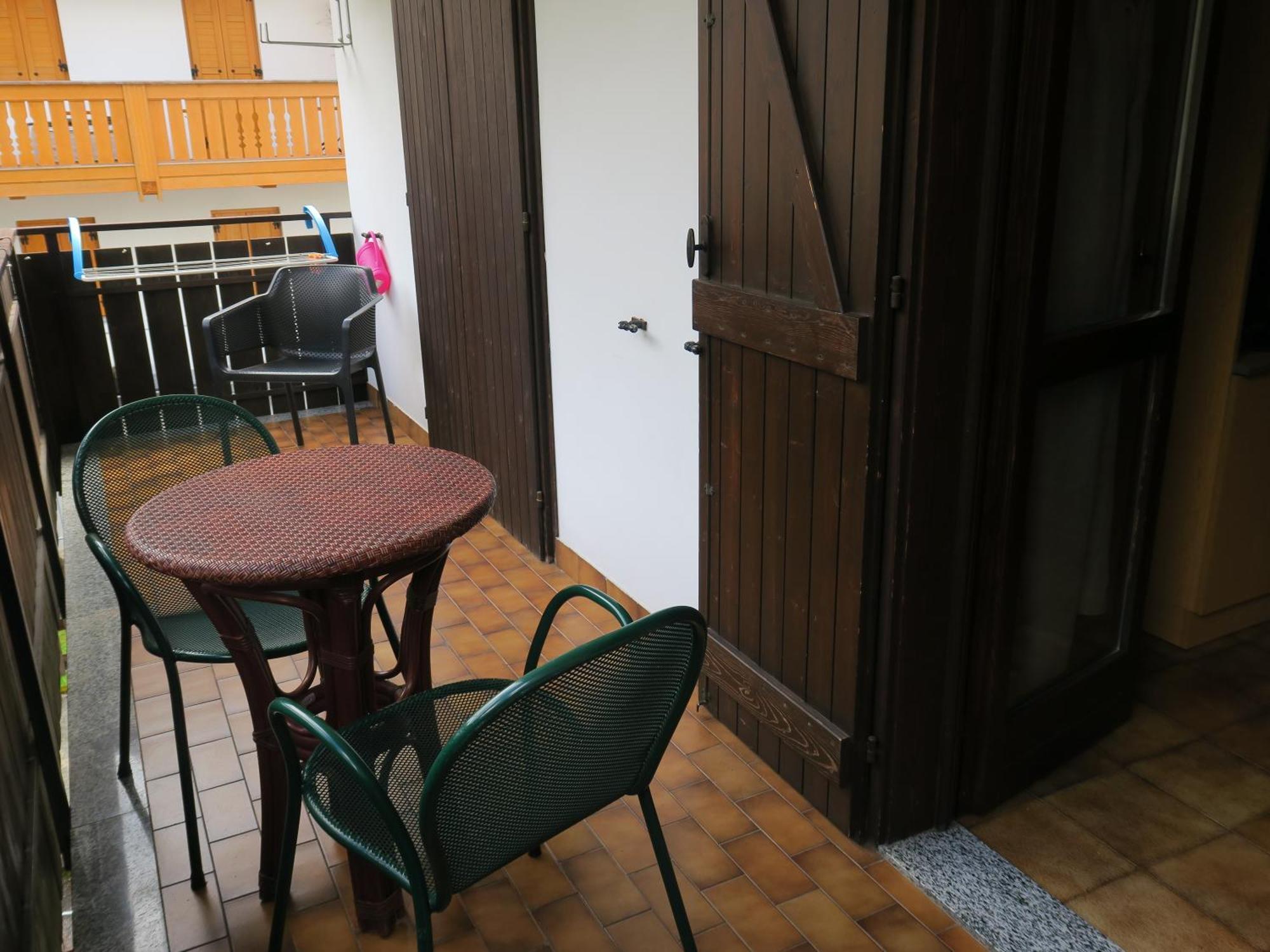 Care Alto Apartment Carisolo Exterior photo