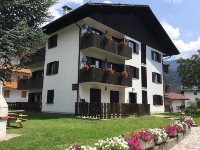 Care Alto Apartment Carisolo Exterior photo