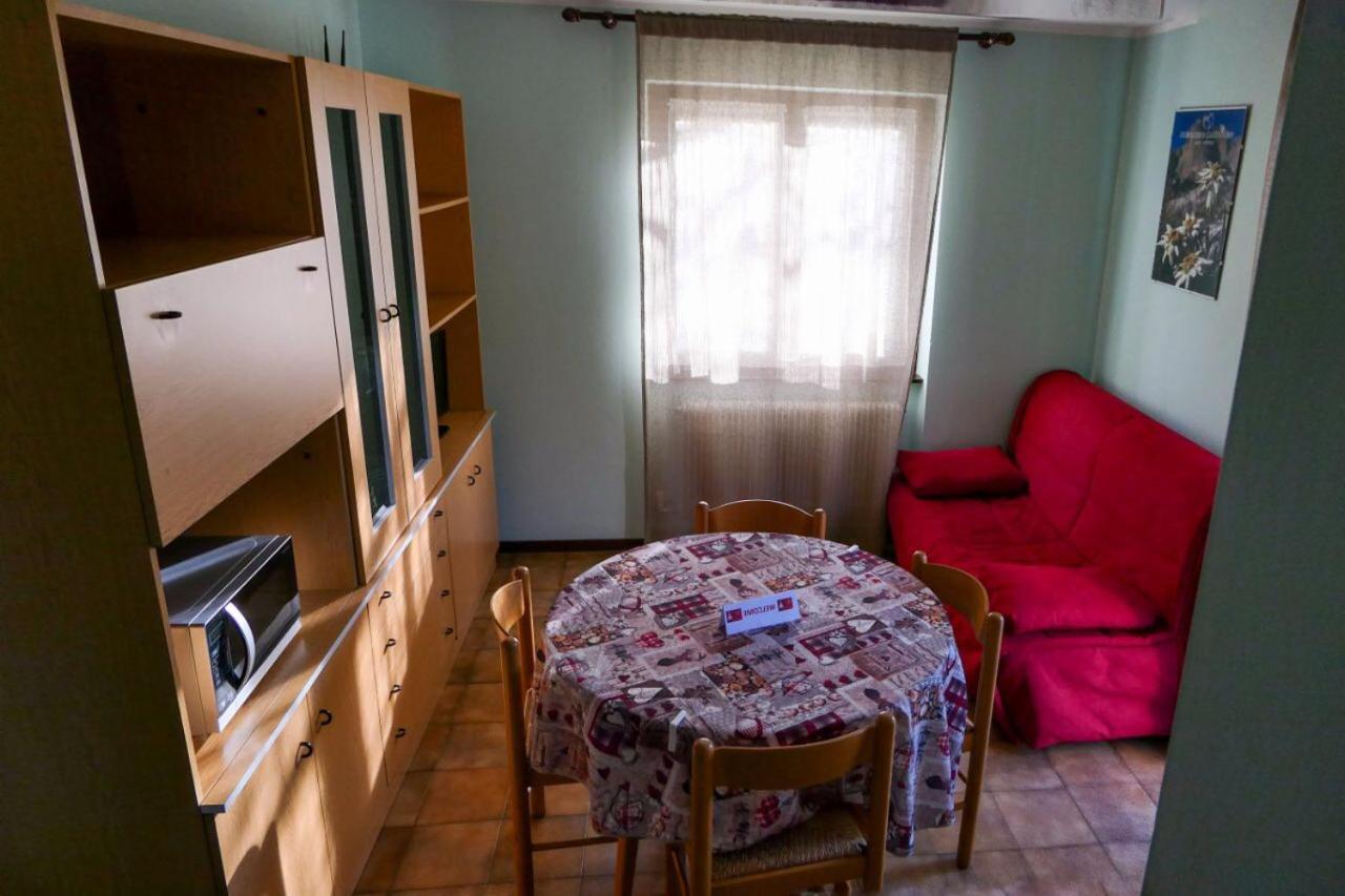 Care Alto Apartment Carisolo Exterior photo
